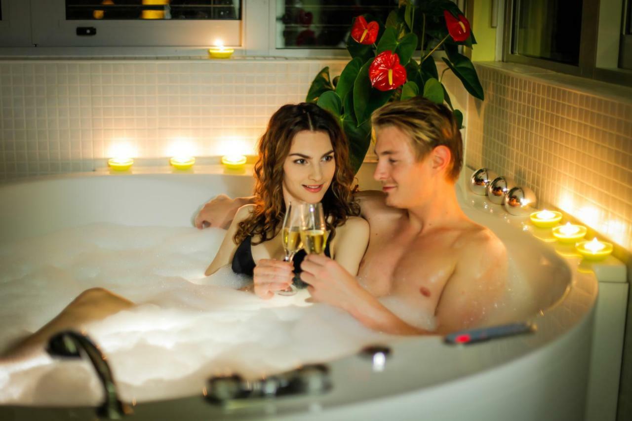 Hotel Veter Руше Экстерьер фото